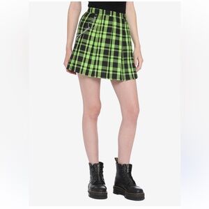 Whimsy Goth Green & Black Plaid Pleated Chain Skirt Sz M Punk Grunge Mini